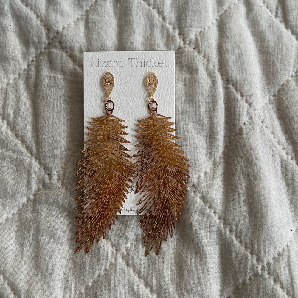 Palm Tree Leaf Earrings gold tone